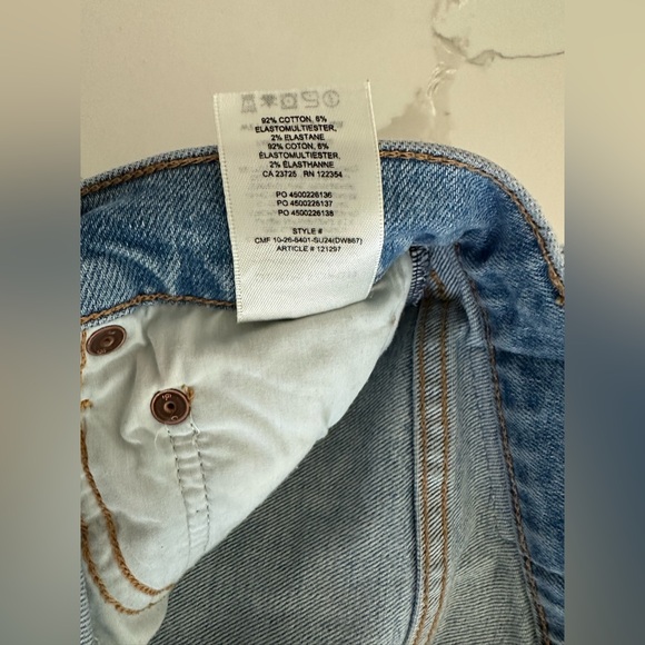 Aritzia Denim Forum 50s Arlo Mid-thigh Denim Shorts - Picture 4 of 9